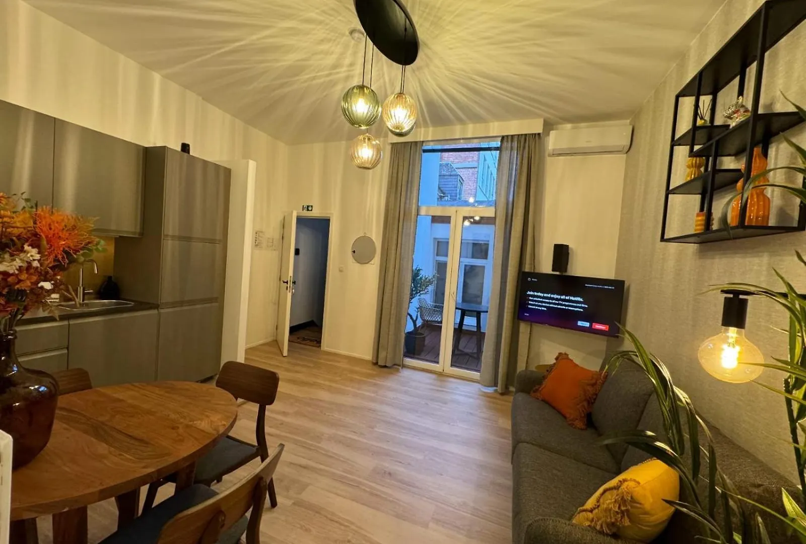 Apartment Luxury Suits Royal By Rikas Hotels Antwerp
